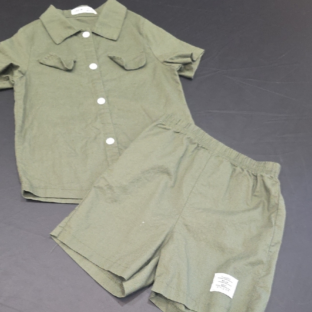 SHEIN Green Kids' Shirt